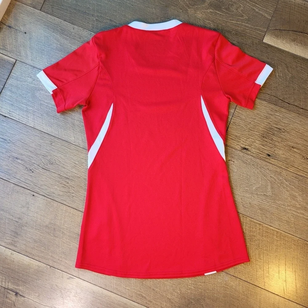Nike Womens Dri-FIT Soccer Jersey Red White V-Neck Athletic Training Shirt Small